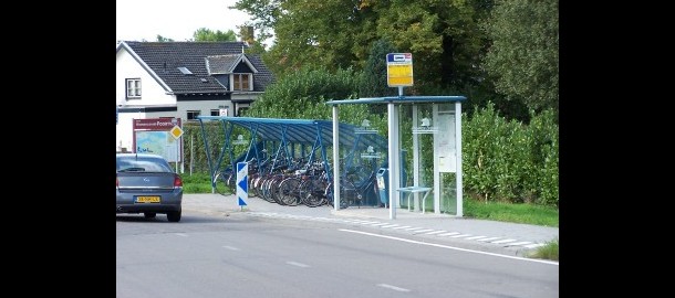bushalte oud vossemeer
